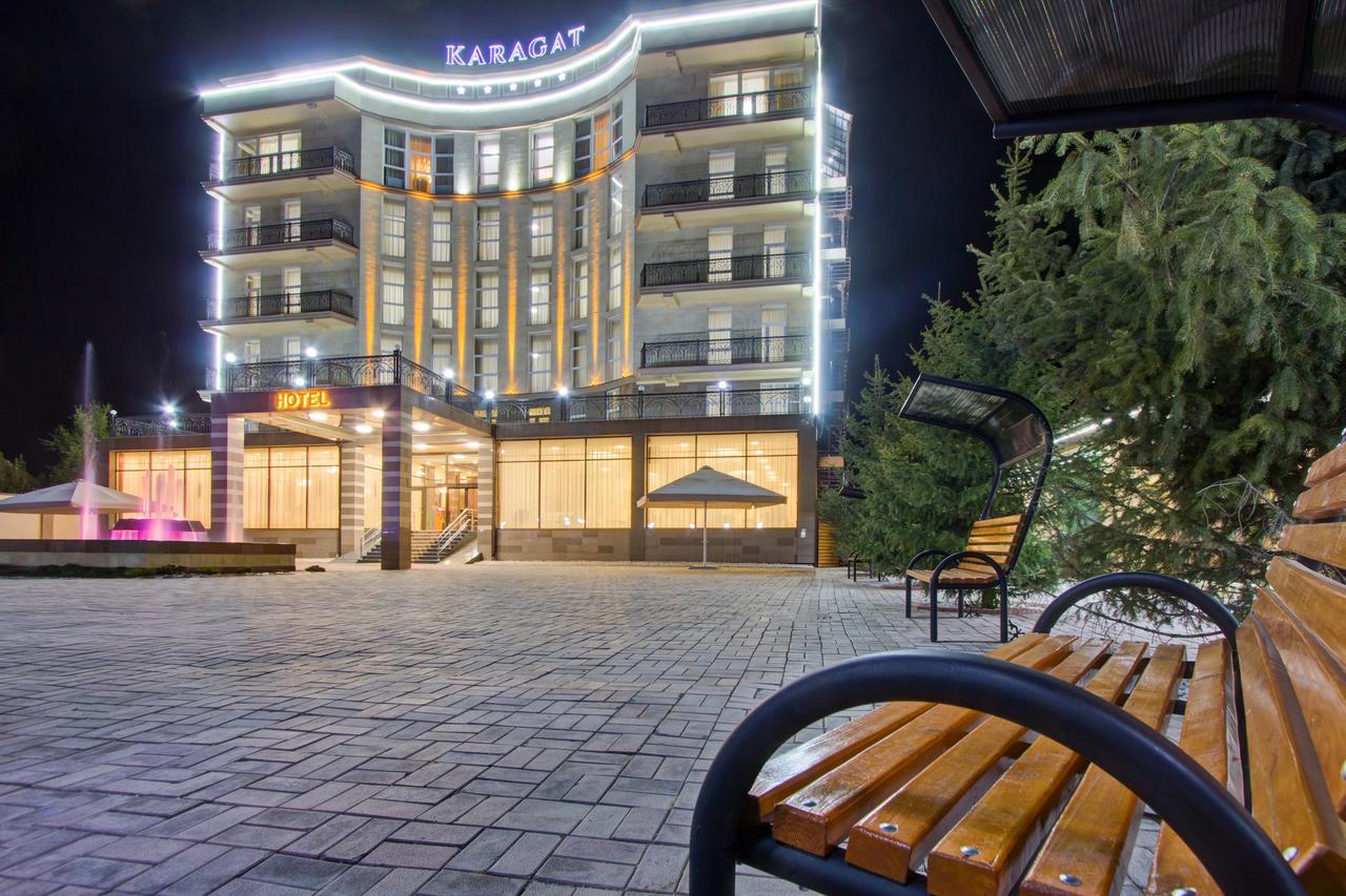 Karagat Hotel 카라콜 외부 사진