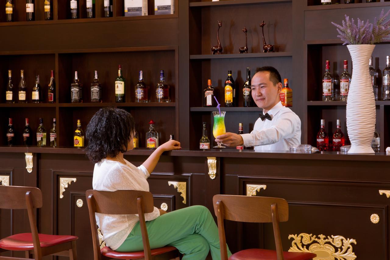 Karagat Hotel 카라콜 외부 사진