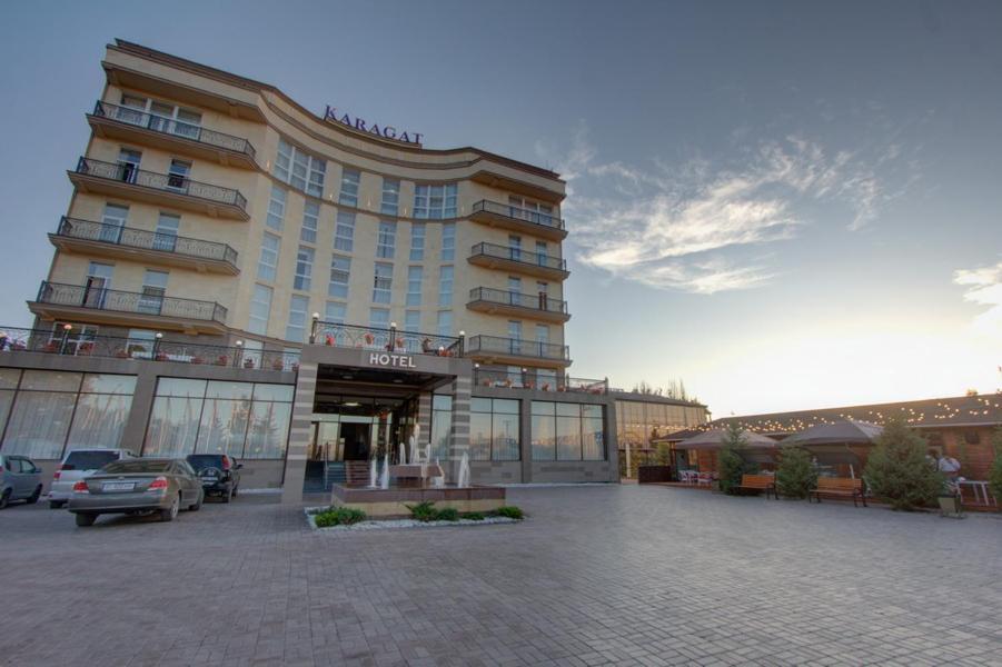 Karagat Hotel 카라콜 외부 사진